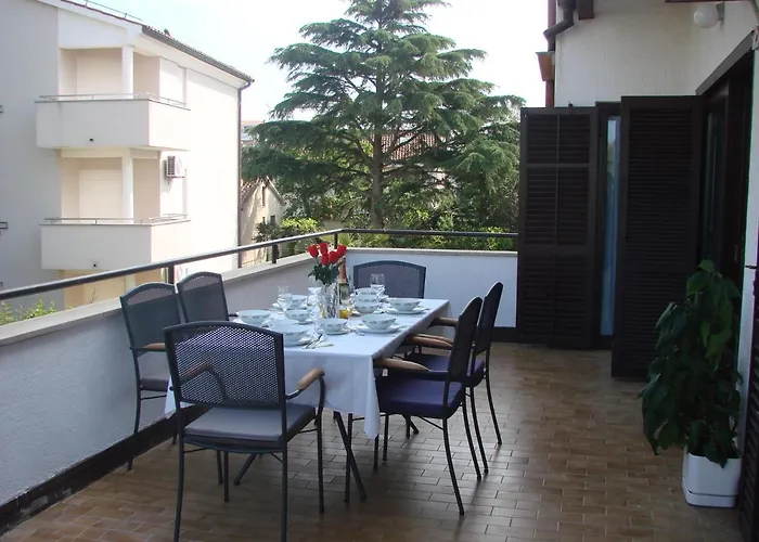 Ida, 100 M From The Apartment *