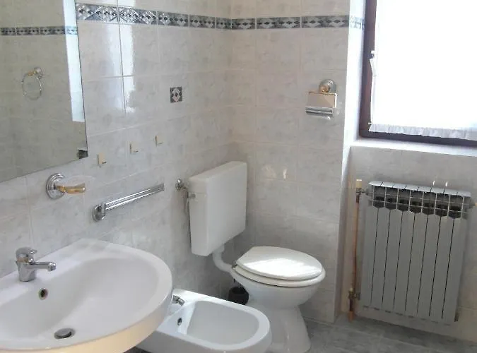 Apartment Ida, 100 M From The *