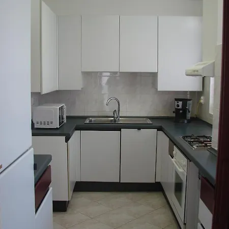 Apartment Ida, 100 M From The *